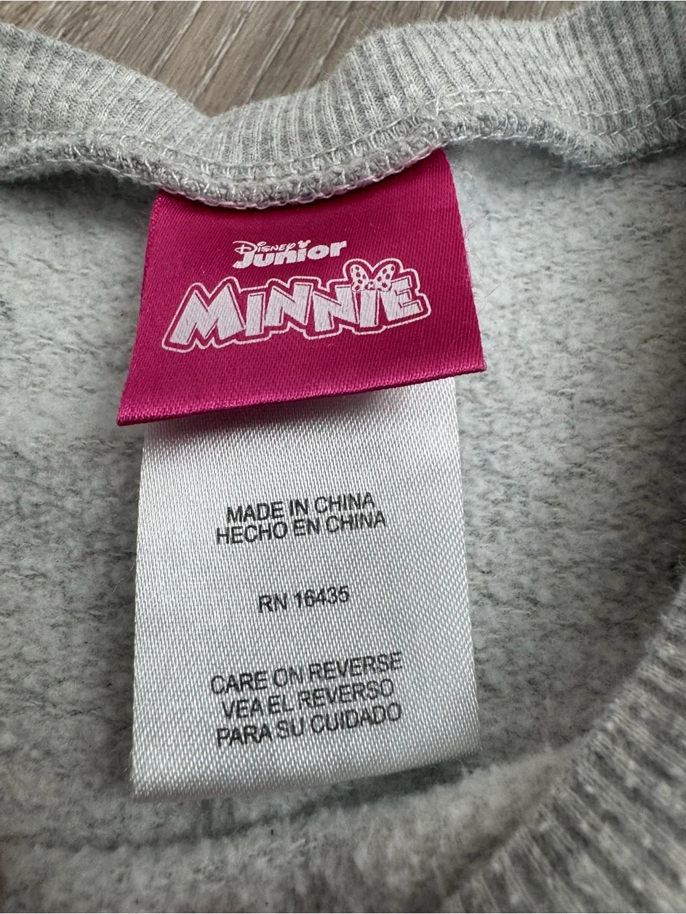 Disney Minnie Mouse fleece pullover and sweatpants set